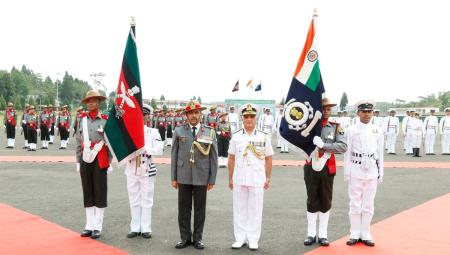 indian coast guard ship shaurya medium