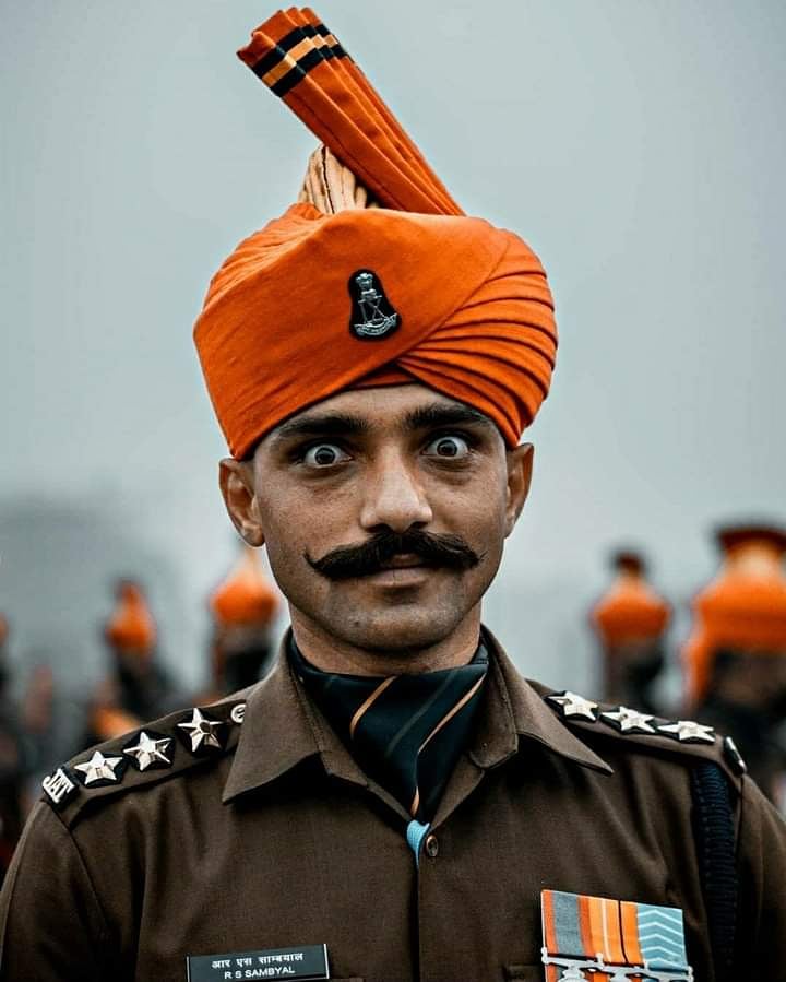 JAT Regiment and Delhi Police – Best Marching Contingents