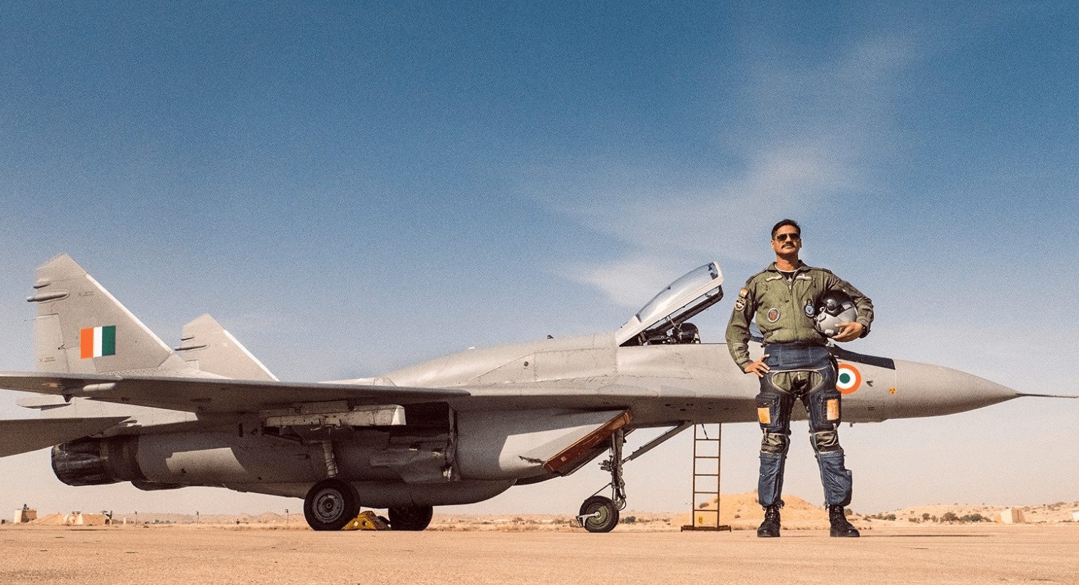 women pilot mig 29