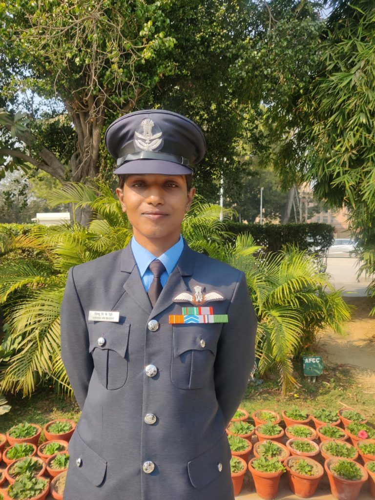 squadron leader Sindhu reddy