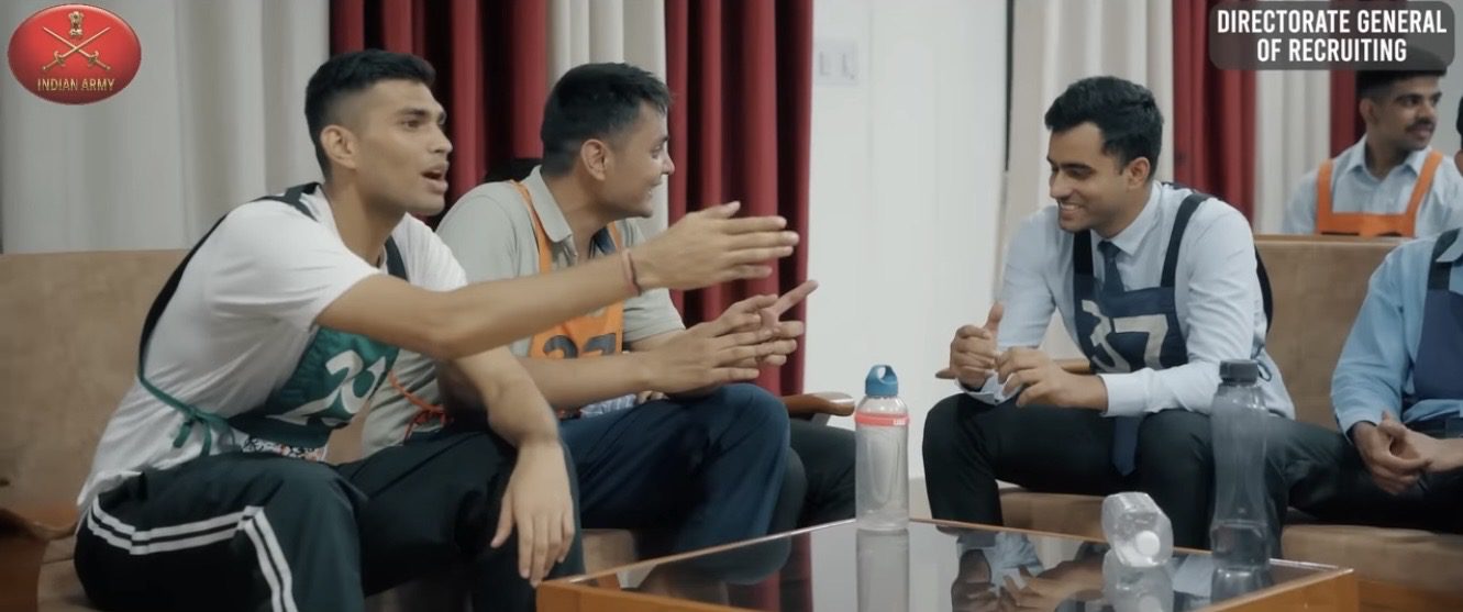 Life at SSB centres: Candidates talking at the anteroom