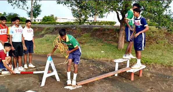 Candidates follow GTO task rules during PGT